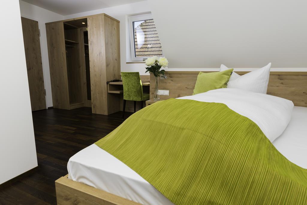 Hotel Rheingold Gailingen Szoba fotó